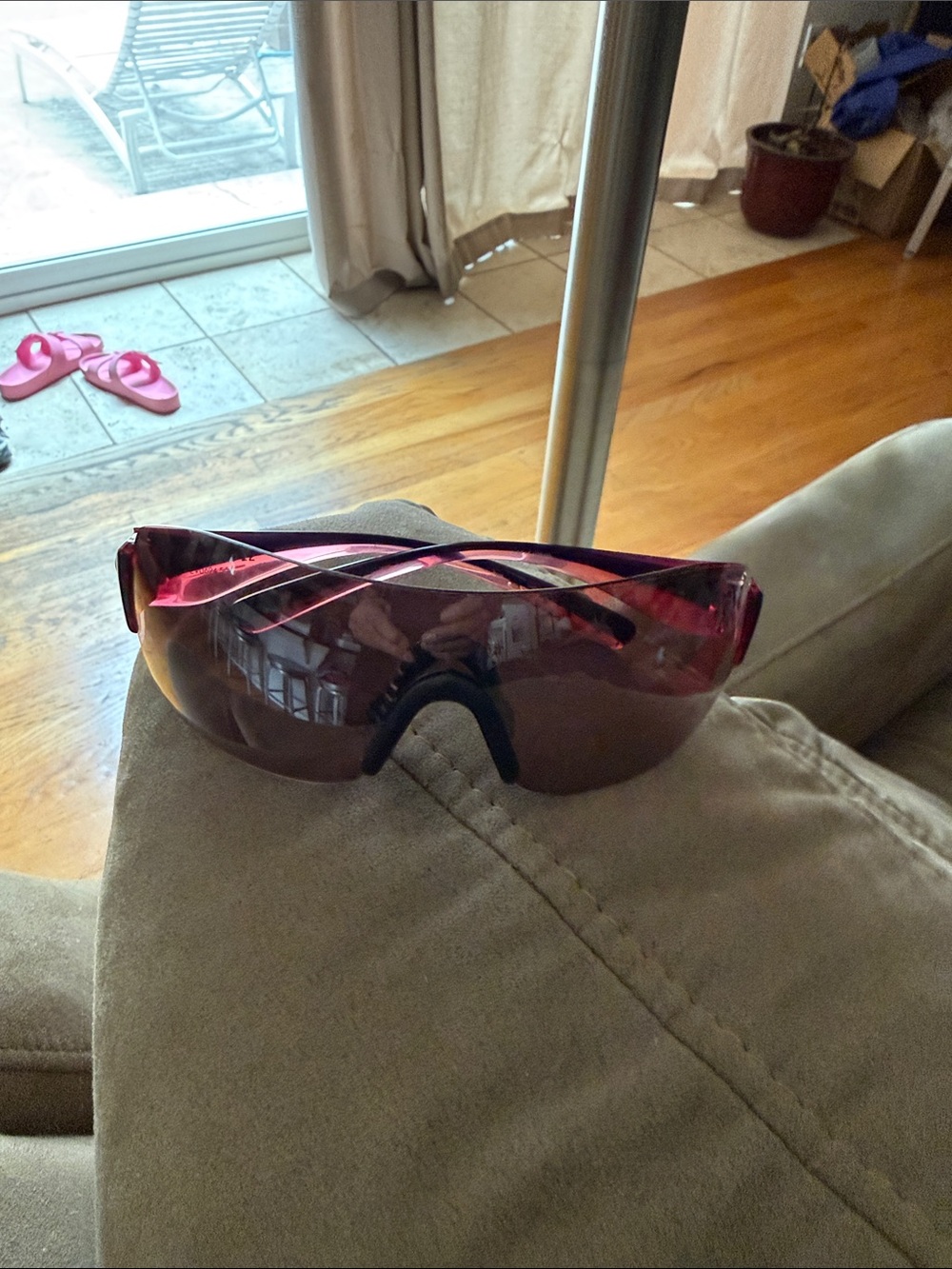 Nike VOMERO 12 wrap light sunglasses